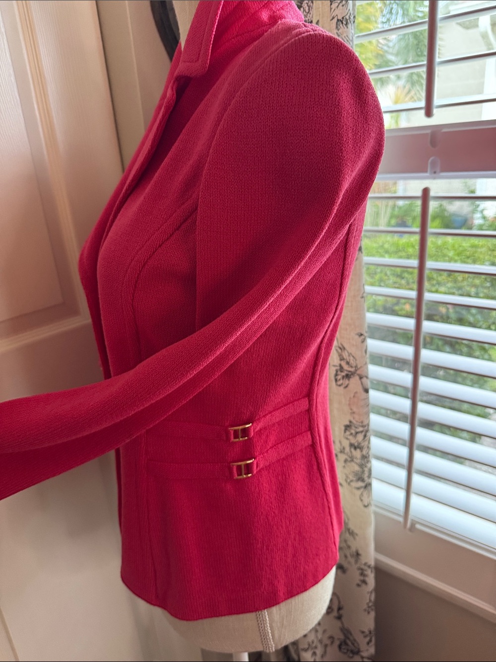 St. John Pink Women’s Fitted Knit Blazer - Picture 4 of 13